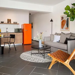 Liv Urban 4* Lárnaca